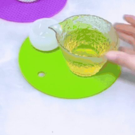 Set de 4 Suporturi Rotunde din Silicon Rezistente la Căldură – Ofertele Zilei